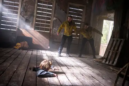 Fire Country - galeria zdjęć - filmweb