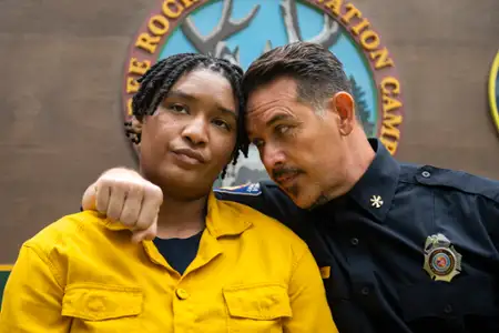 Fire Country - galeria zdjęć - filmweb