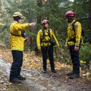 Fire Country - galeria zdjęć - filmweb