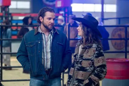 Fire Country - galeria zdjęć - filmweb
