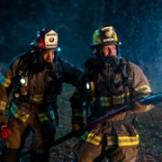 Fire Country - galeria zdjęć - filmweb