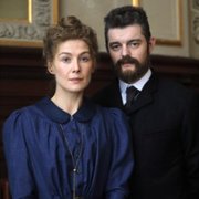 Radioactive - galeria zdjęć - filmweb
