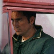 Uwięziony - galeria zdjęć - filmweb