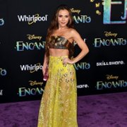 Encanto - galeria zdjęć - filmweb