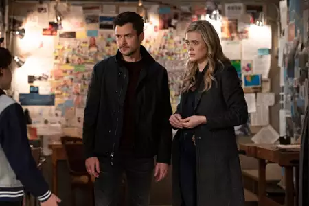 Turbulencje - galeria zdjęć - filmweb