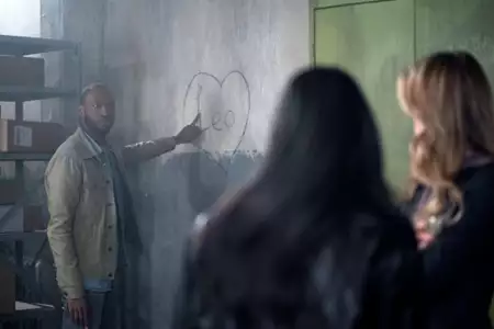 Turbulencje - galeria zdjęć - filmweb