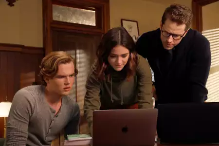 Turbulencje - galeria zdjęć - filmweb