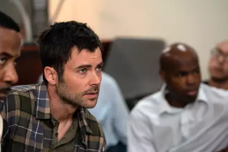 Turbulencje - galeria zdjęć - filmweb