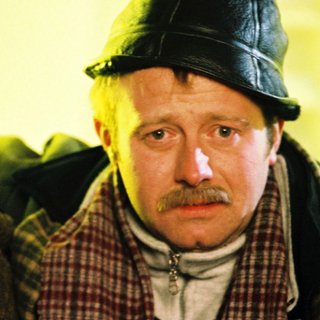 Policjant Zawadzki, kochanek Wolańskiej
