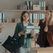 Matki pingwin&oacute;w - galeria zdjęć - filmweb