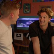 Going Home with Tyler Cameron - galeria zdjęć - filmweb