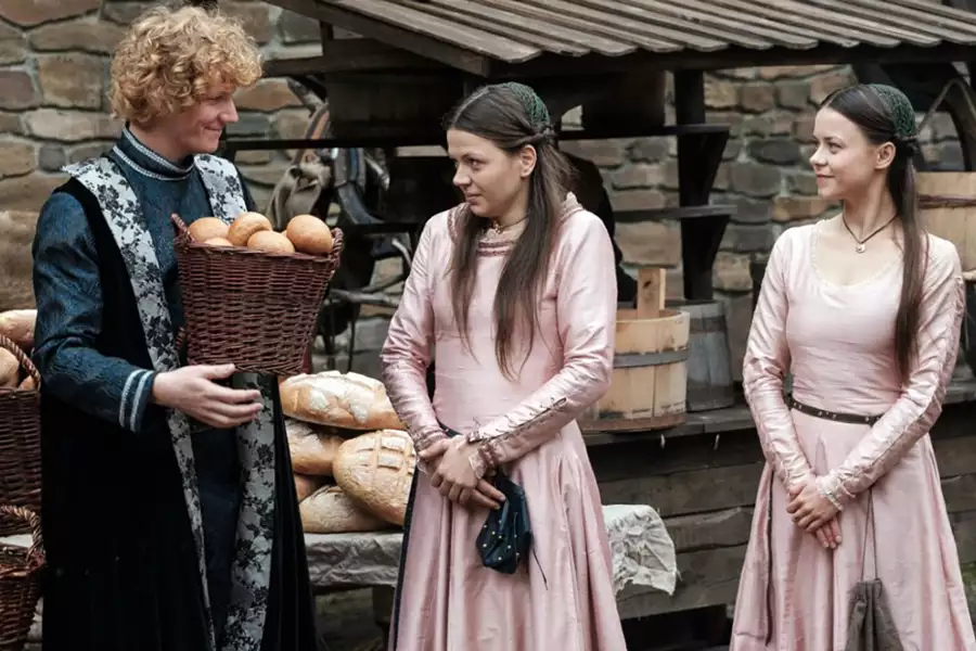 Korona królów - galeria zdjęć - filmweb