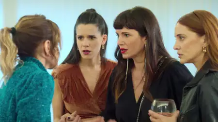 Zazdrosna - galeria zdjęć - filmweb