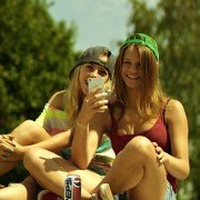 Play - galeria zdjęć - filmweb