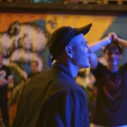 Rave - galeria zdjęć - filmweb