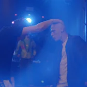 Rave - galeria zdjęć - filmweb