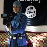Domino - galeria zdjęć - filmweb