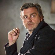 Niezgodna - galeria zdjęć - filmweb