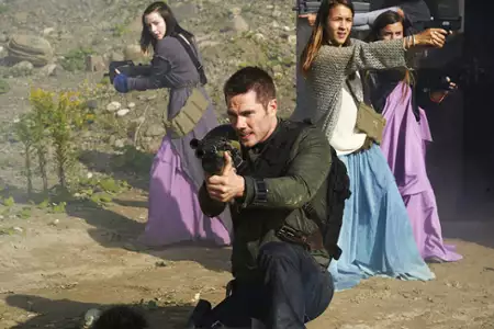 Killjoys - galeria zdjęć - filmweb
