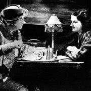 Starsza pani znika - galeria zdjęć - filmweb