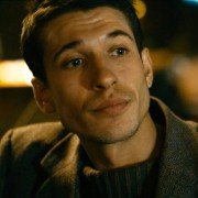 Neadekvatnye lyudi - galeria zdjęć - filmweb