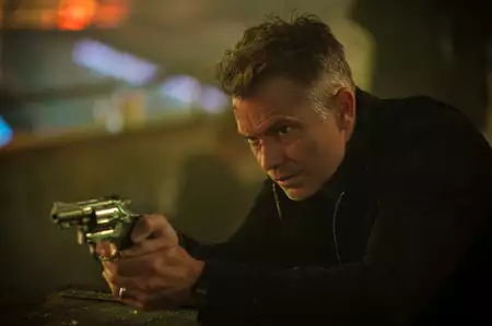 Chaos - galeria zdjęć - filmweb