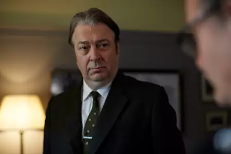 Endeavour - galeria zdjęć - filmweb
