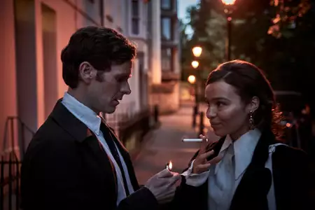 Endeavour - galeria zdjęć - filmweb