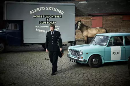 Endeavour - galeria zdjęć - filmweb