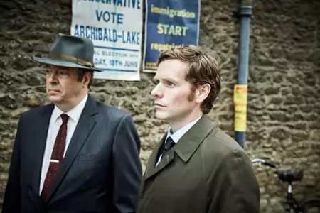 Endeavour - galeria zdjęć - filmweb