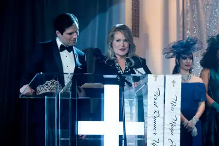 Insatiable - galeria zdjęć - filmweb