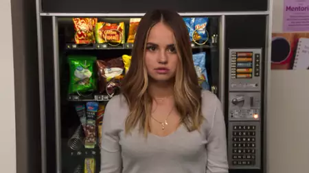 Insatiable - galeria zdjęć - filmweb