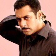 Dabangg - galeria zdjęć - filmweb