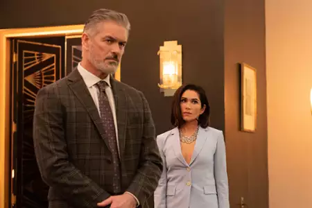 Człowiek z Toronto - galeria zdjęć - filmweb