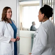 Doktor Larsen - galeria zdjęć - filmweb