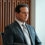 Doktor Larsen - galeria zdjęć - filmweb