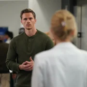 Doktor Larsen - galeria zdjęć - filmweb