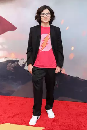 Flash - galeria zdjęć - filmweb