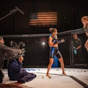 Bruised - galeria zdjęć - filmweb