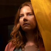 Kobieta w oknie - galeria zdjęć - filmweb