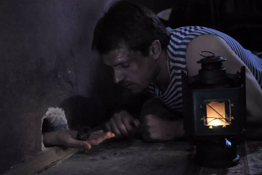 Afonia i pszczoły - galeria zdjęć - filmweb