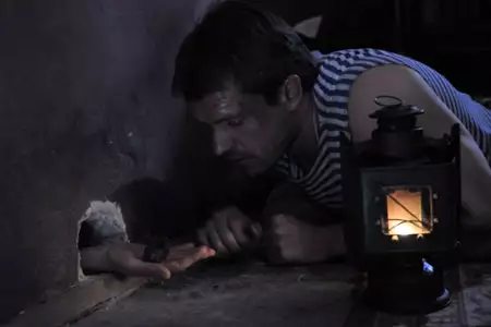 Afonia i pszczoły - galeria zdjęć - filmweb