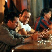 Striking Distance - galeria zdjęć - filmweb