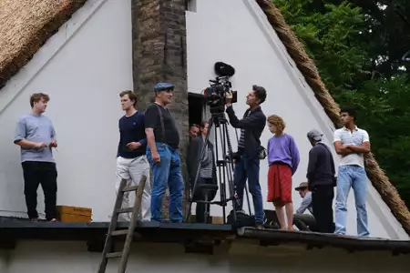 Czerwone niebo - galeria zdjęć - filmweb