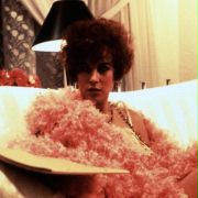Jennifer Tilly