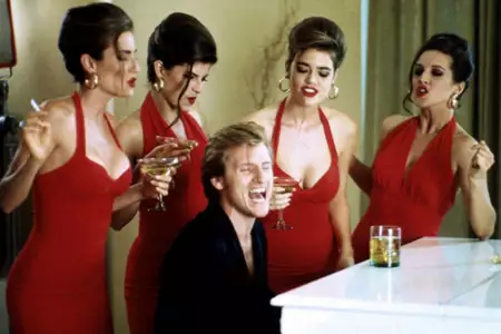 W krzywym zwierciadle: Strzelając śmiechem - galeria zdjęć - filmweb