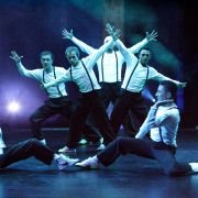 Beat the World - galeria zdjęć - filmweb