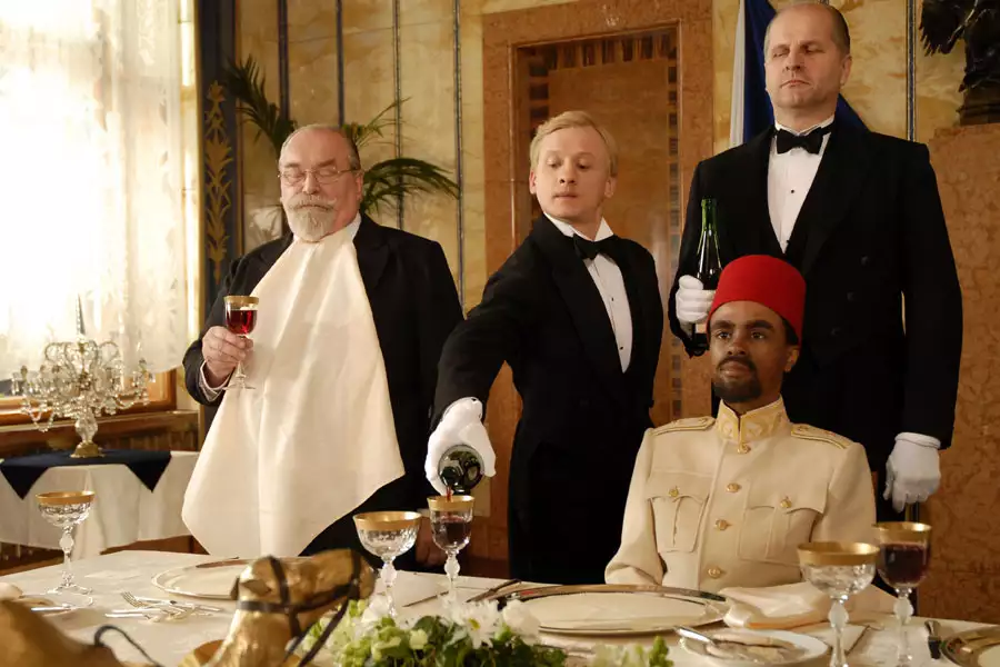 Obsługiwałem angielskiego króla - galeria zdjęć - filmweb
