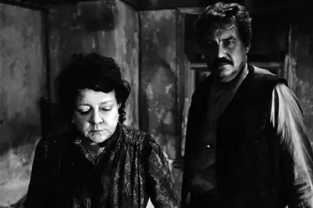 Gł&oacute;d - galeria zdjęć - filmweb