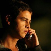 Shelter - galeria zdjęć - filmweb